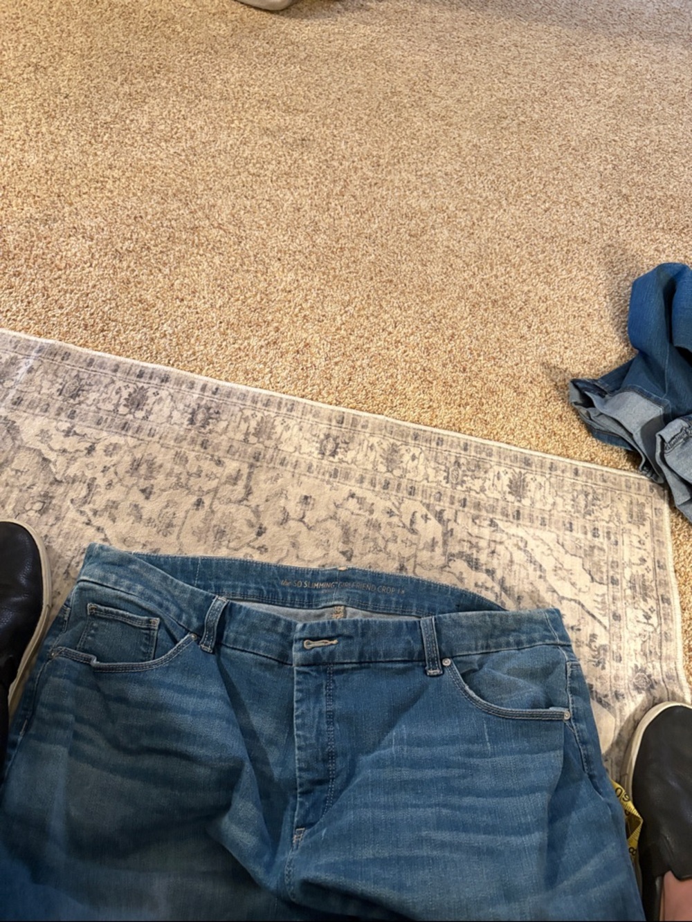 Chico's Light Blue Straight Jeans with Mixed Fabric Patches-Size 3 chicos-crops - Picture 2 of 3